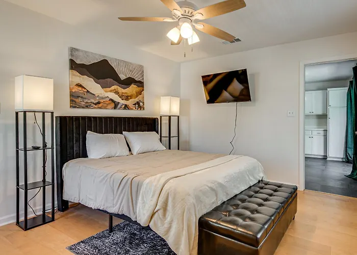 2 Mi To Fsu: Pet-friendly Retreat W/ Private Yard