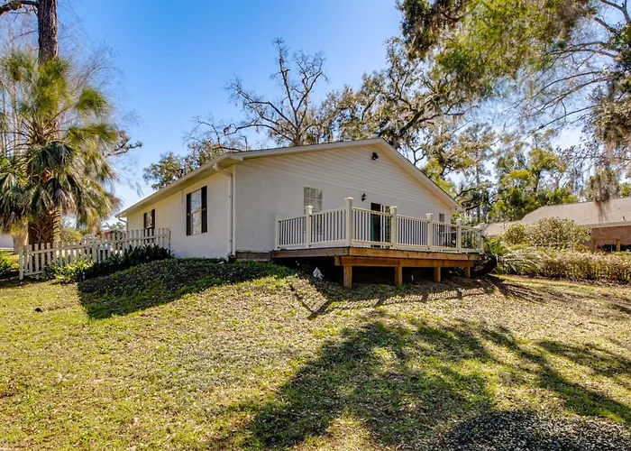 2 Mi To Fsu: Pet-friendly Retreat W/ Private Yard *